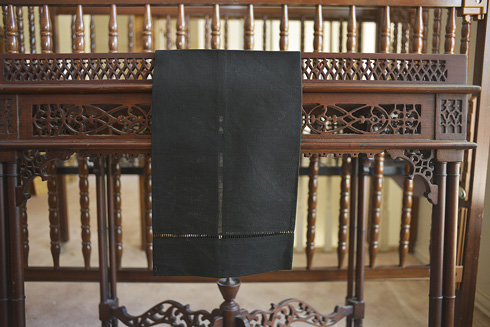 hemstitch guest towel, 14x22" Black Color