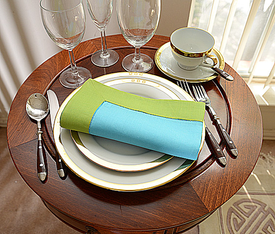Hemstitch Dinner Napkin, 18", Aqua with Hot Green border.