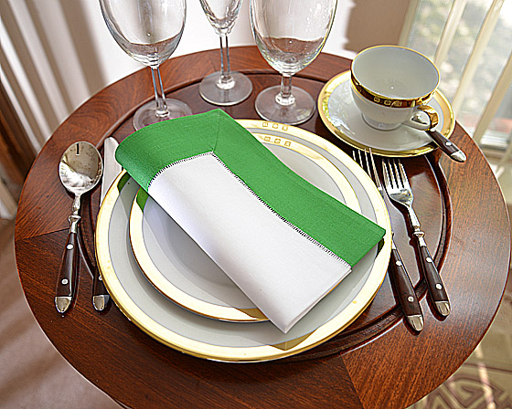Hemstitch Napkin, 18", white with Xmas Green border.