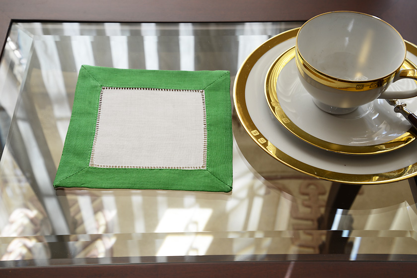 Cocktail Napkin, 6x6", with hot xmas green color border