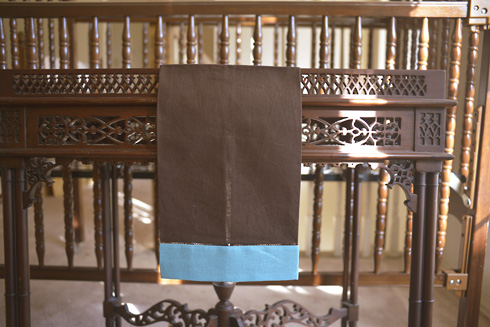 hemstitch guest towel, 14x22" Brown with Aqua border