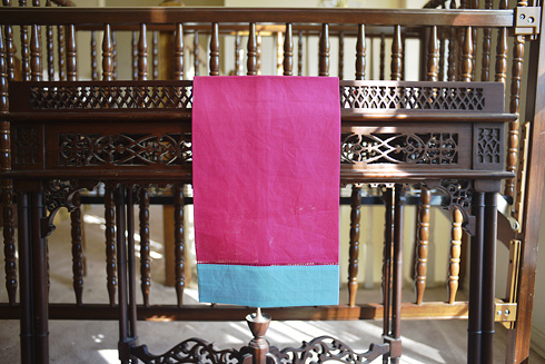 hemstitch guest towel, 14x22" Hot Pink with Aqua border