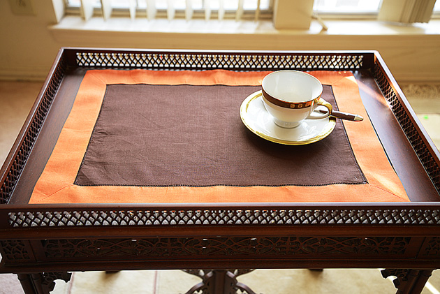 hemstitch placemat, 14x20", Brown with Orange border