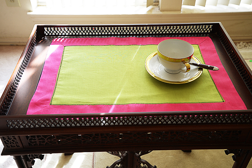 Hemstitch Placemat, 14x20". Hot Green with Hot Pink border