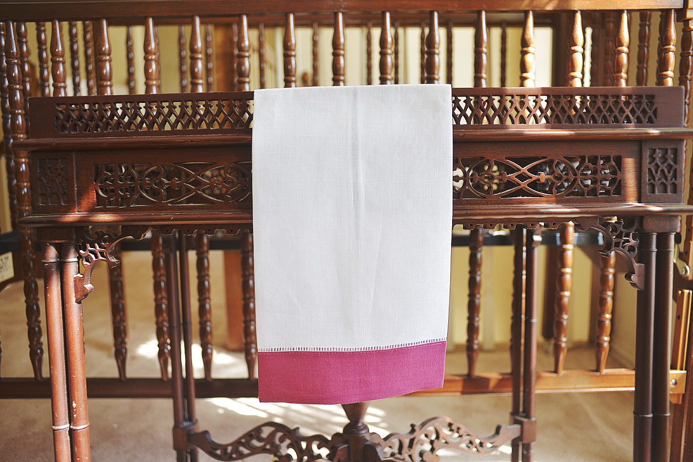 hemstitch guest towel, 14x22" with Pink Flambe